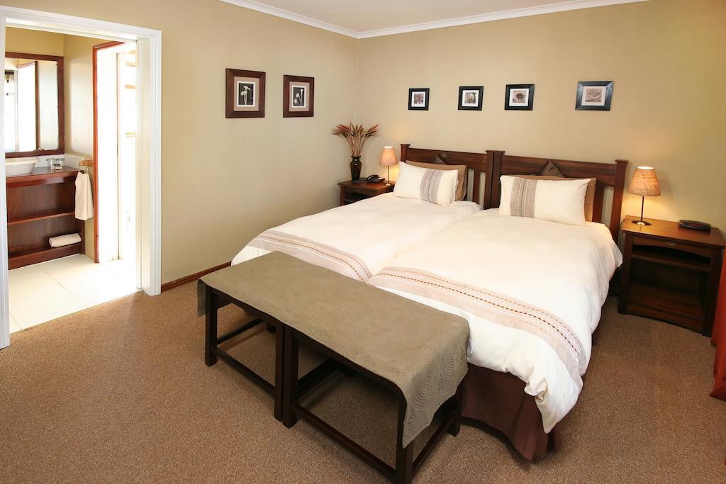 Thatchwood Country Lodge St Francis Bay Exteriör bild