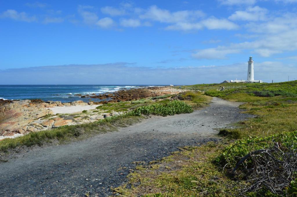 Thatchwood Country Lodge St Francis Bay Exteriör bild