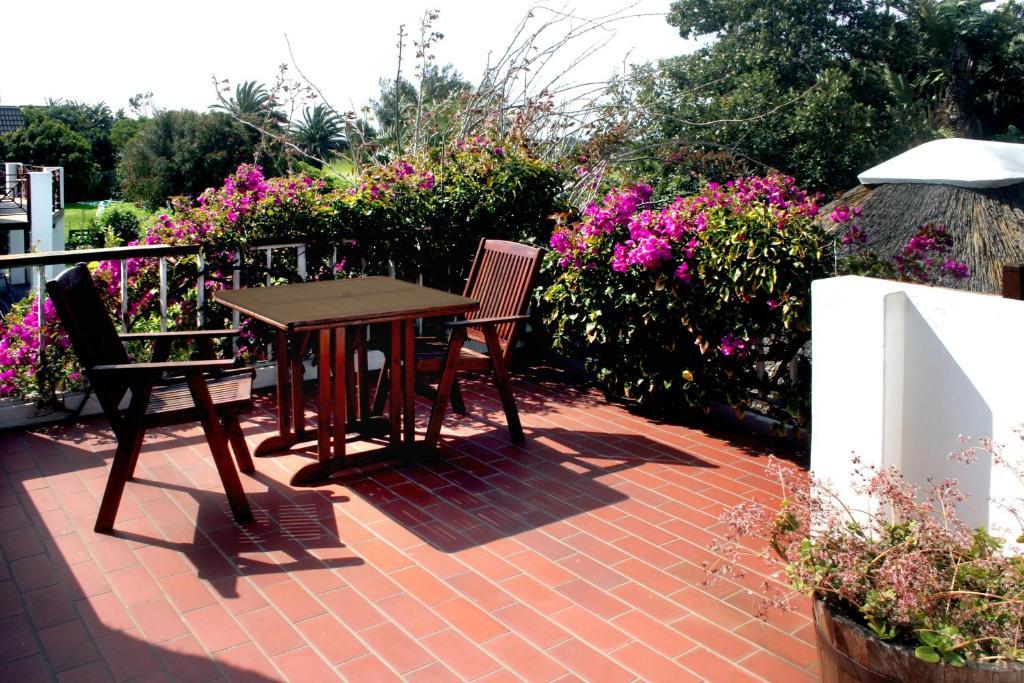 Thatchwood Country Lodge St Francis Bay Rum bild