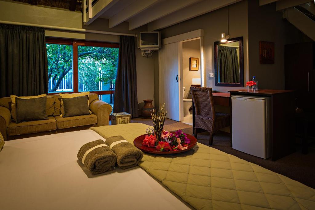 Thatchwood Country Lodge St Francis Bay Rum bild