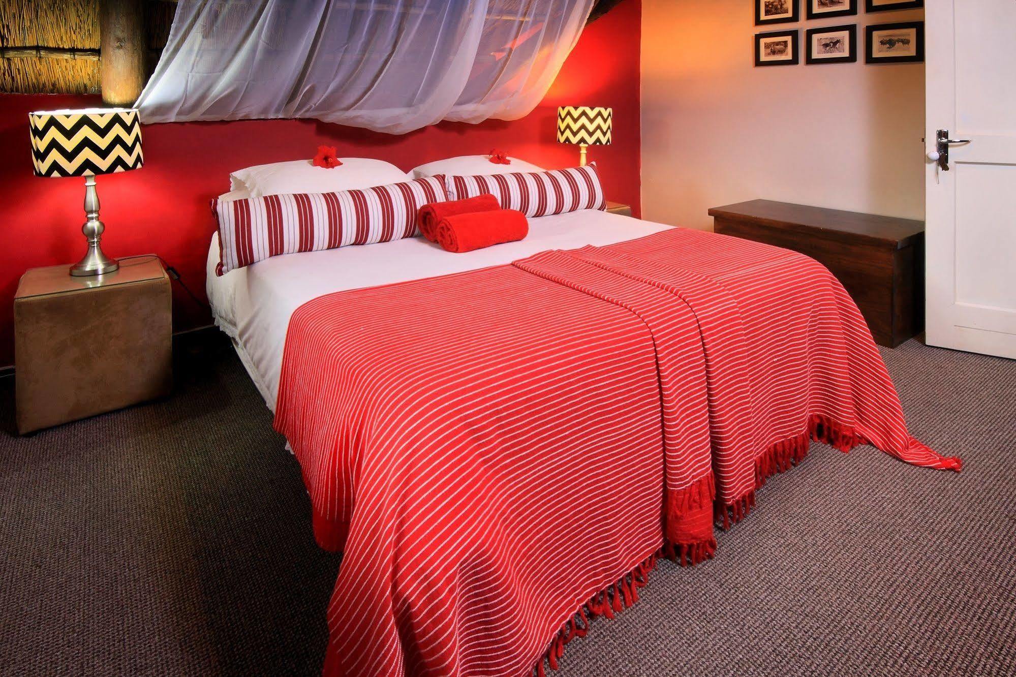 Thatchwood Country Lodge St Francis Bay Exteriör bild