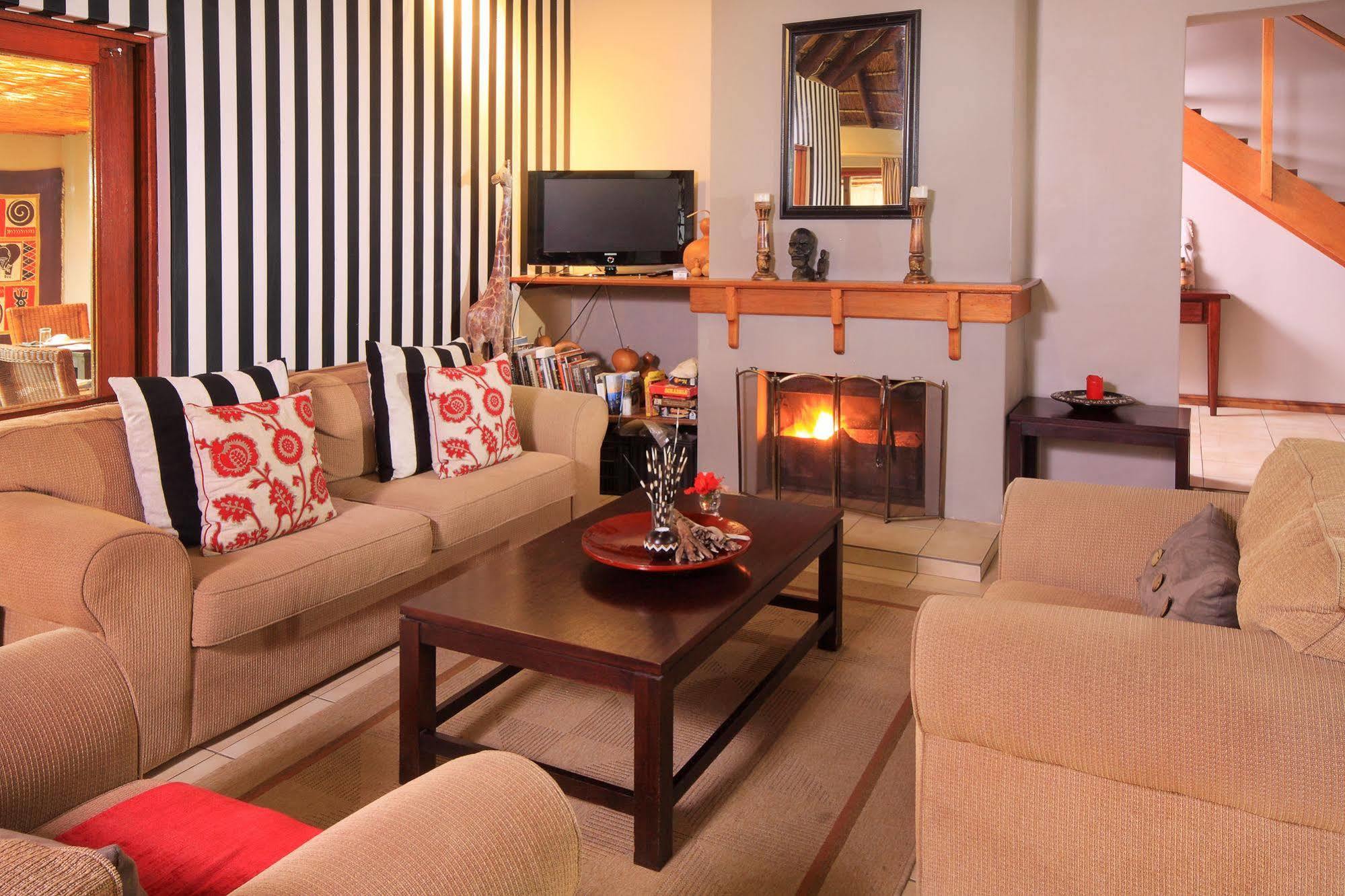 Thatchwood Country Lodge St Francis Bay Exteriör bild